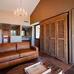 Le Hameau Des Pesquiers Ecolodge&Spa, Curio Collection By Hilton