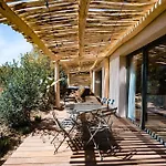 Le Hameau Des Pesquiers Ecolodge&Spa, Curio Collection By Hilton