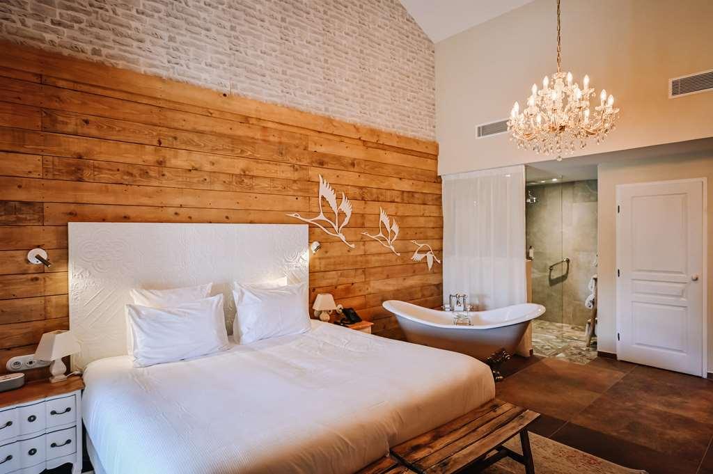 Hotel Le Hameau Des Pesquiers Ecolodge&spa, Curio Collection By Hilton