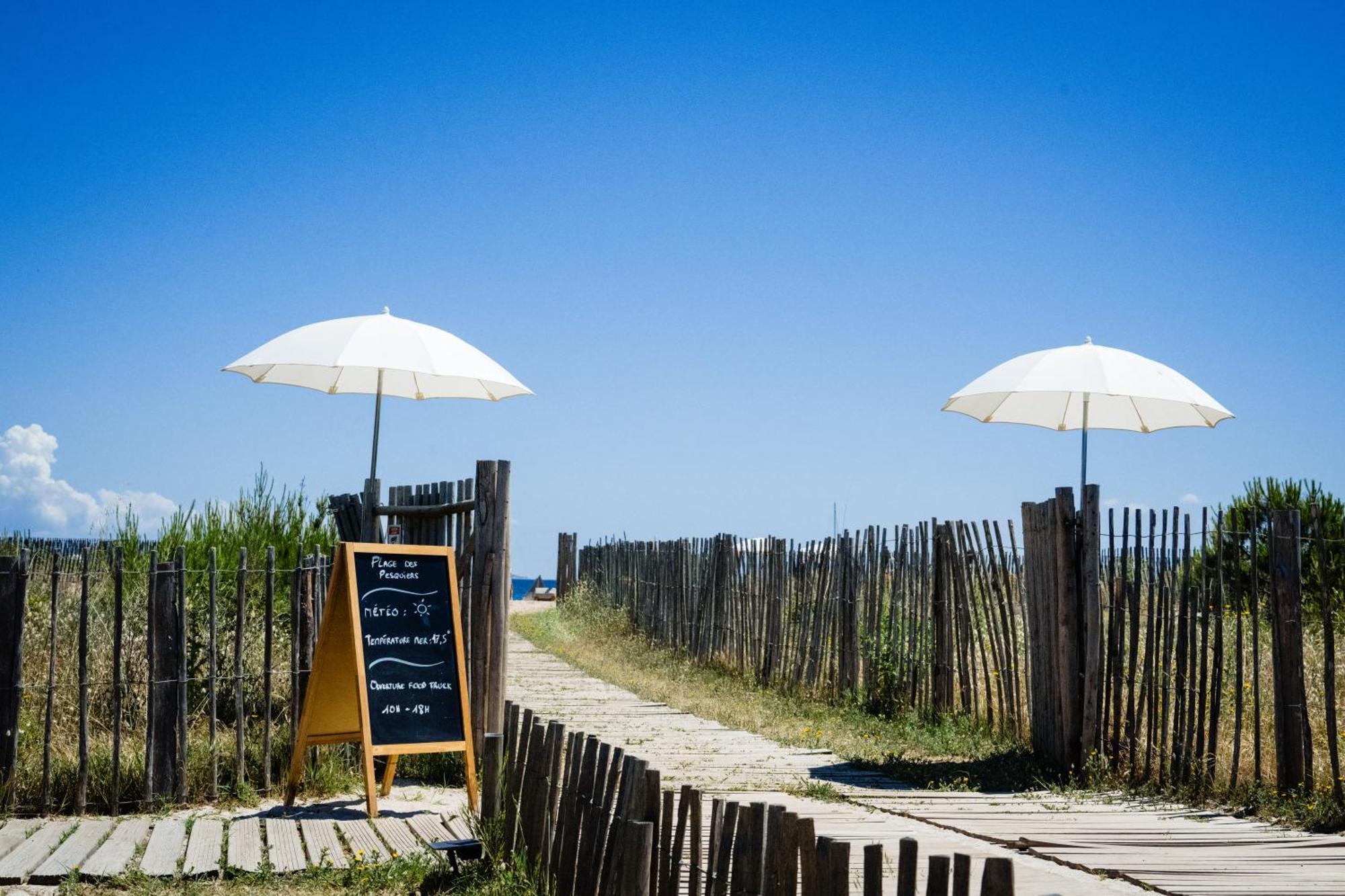 Le Hameau Des Pesquiers Ecolodge&spa, Curio Collection By Hilton Hotel 5*