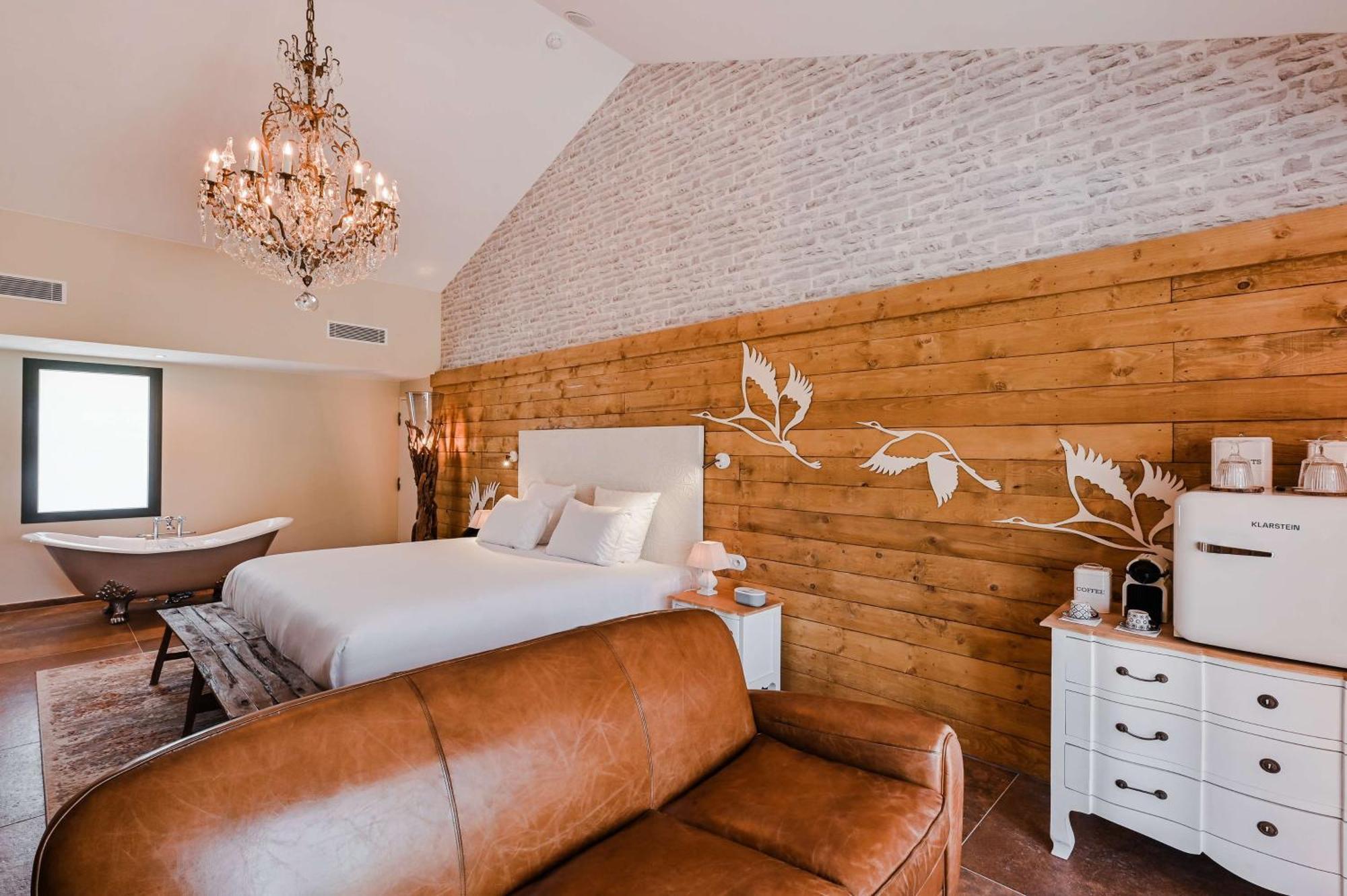 Le Hameau Des Pesquiers Ecolodge&spa, Curio Collection By Hilton Hotel 5*