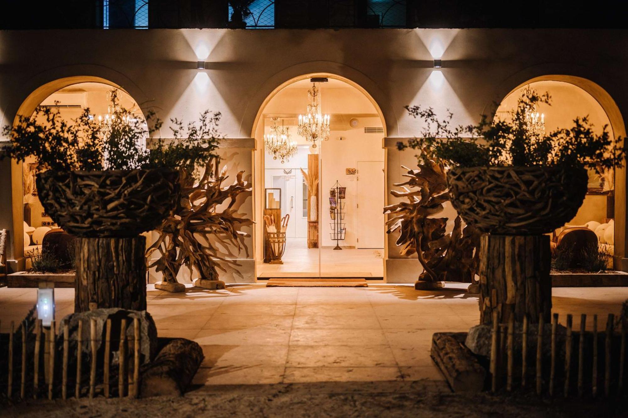 Le Hameau Des Pesquiers Ecolodge&spa, Curio Collection By Hilton 5*