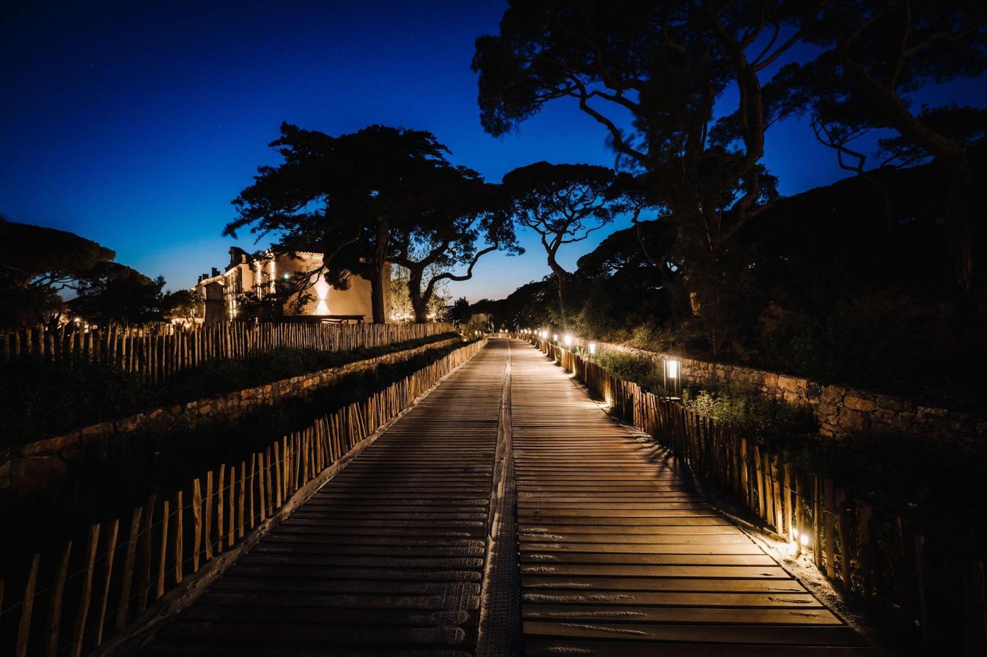 Hotel Le Hameau Des Pesquiers Ecolodge&spa, Curio Collection By Hilton Hyères